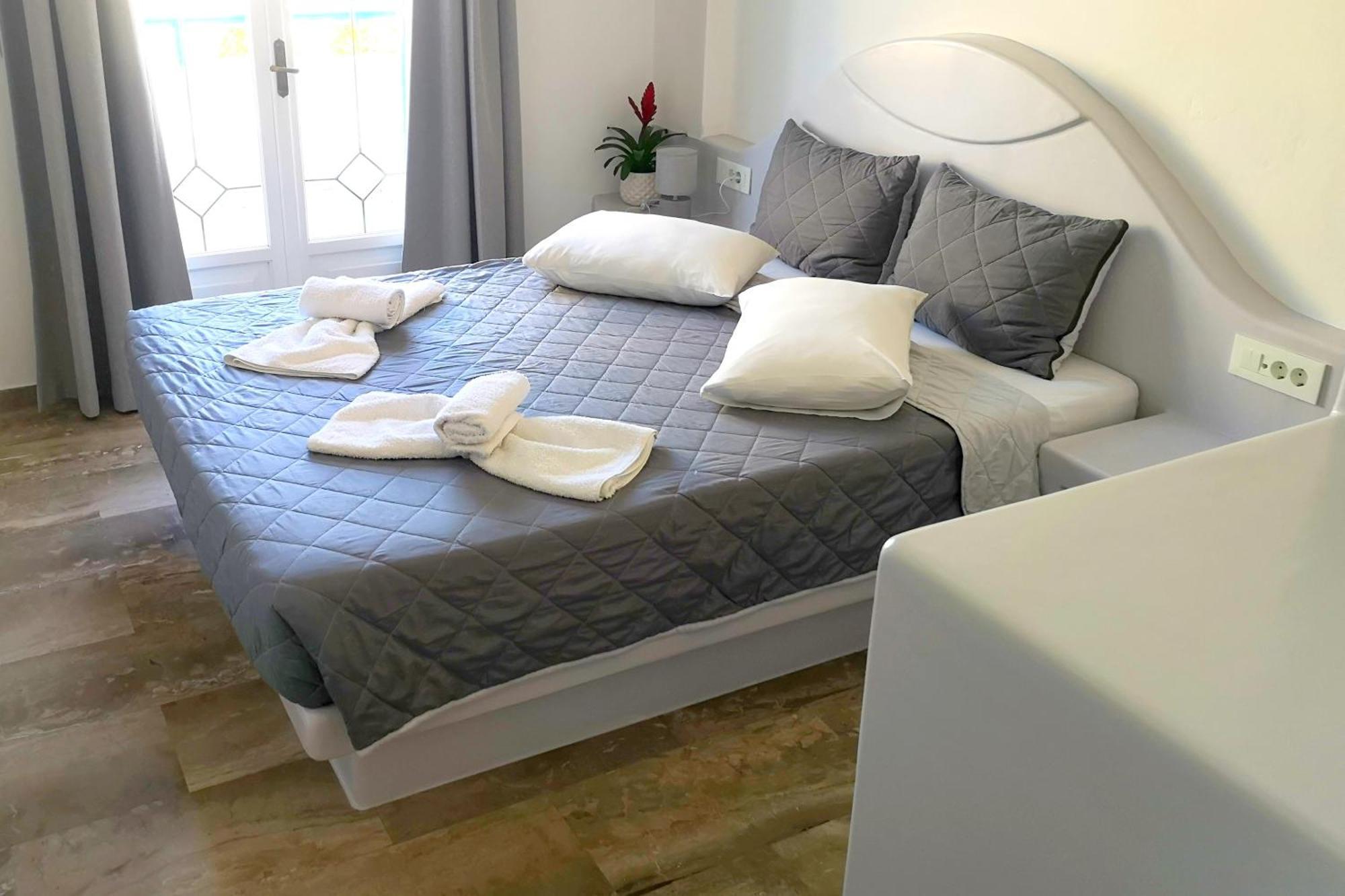 Hotel Zeus Kamári Værelse billede